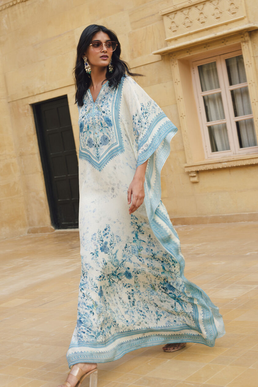 Amali Kaftan - White, White, image 2